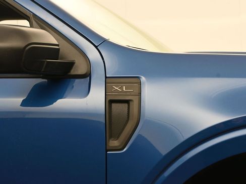 Used 2023 Ford Maverick XL image 32