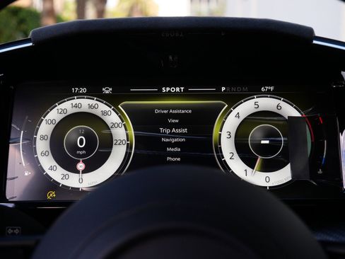 New 2026 Aston Martin V8 Vantage S RWD image 6