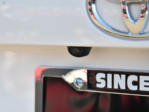 Used 2024 Toyota RAV4 XLE image 38