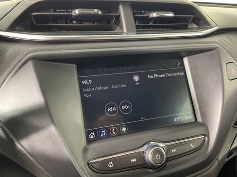 Used 2023 Chevrolet TrailBlazer LT image 7