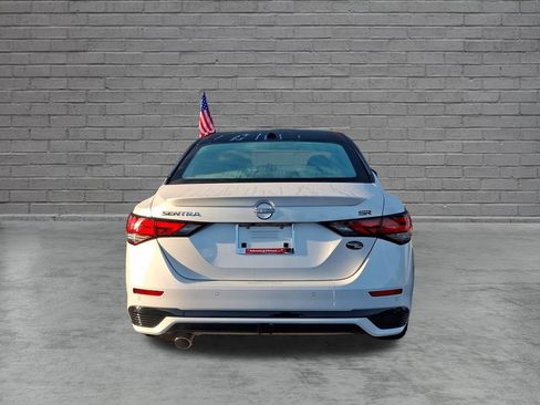 Used 2025 Nissan Sentra SR FWD image 9