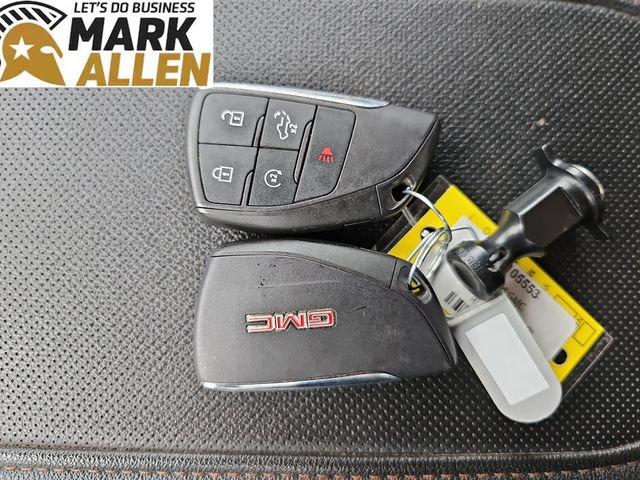 Used 2024 GMC Sierra 1500 AT4 w/ Technology Package AWD/4WD image 35