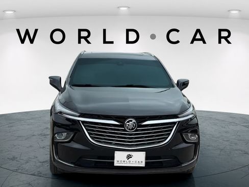 Used 2023 Buick Enclave Essence w/ Experience Buick Package FWD image 8