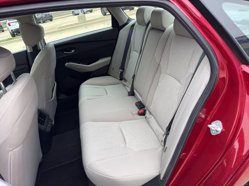 Used 2025 Honda Accord SE image 14
