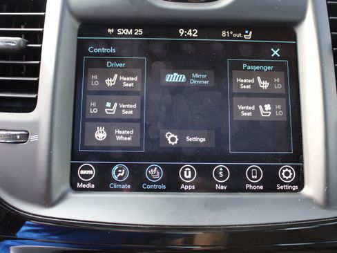 Used 2023 Chrysler 300 S w/ Comfort Group RWD image 24