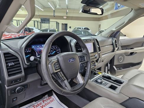 Used 2020 Ford Expedition XLT w/ Equipment Group 202A image 20
