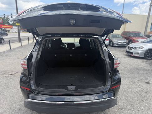 Used 2017 Nissan Murano SV FWD image 10