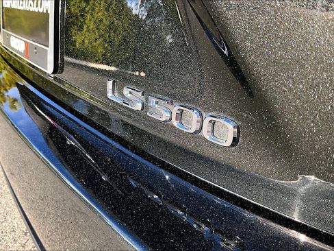 Used 2018 Lexus LS 500 image 9