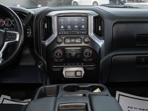 Used 2021 Chevrolet Silverado 1500 LT RWD image 32