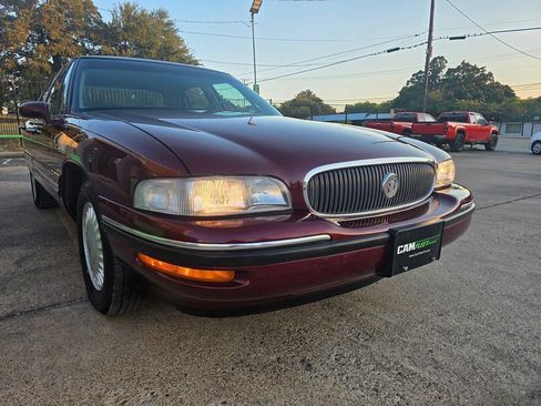 Used 1999 Buick Le Sabre Custom FWD image 3