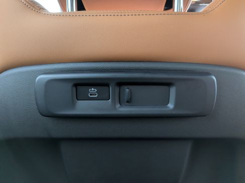 Certified 2023 BMW X5 sDrive40i w/ M Sport Package image 36