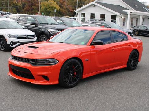 Used 2023 Dodge Charger Scat Pack w/ Dynamics Package image 4