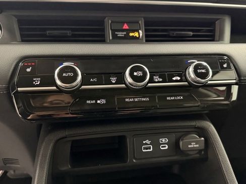 New 2025 Honda Pilot EX-L image 35