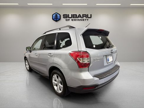 Used 2015 Subaru Forester 2.5i Limited AWD/4WD image 3
