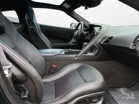 Used 2016 Chevrolet Corvette Stingray Coupe image 23