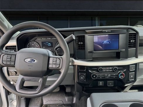 New 2025 Ford F450 XL w/ XL Chrome Package image 10