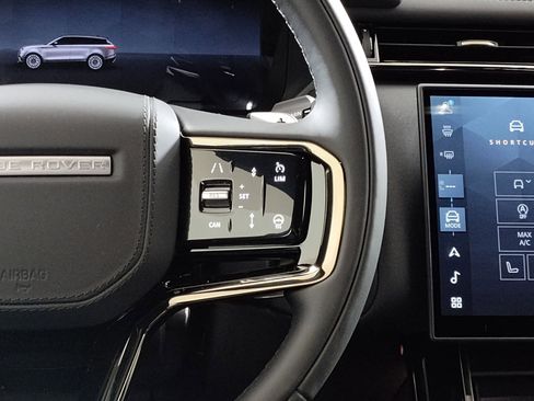 Used 2026 Land Rover Range Rover Velar Dynamic SE image 22