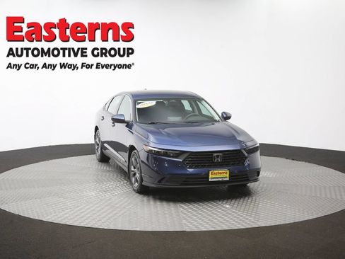 Used 2023 Honda Accord EX image 52