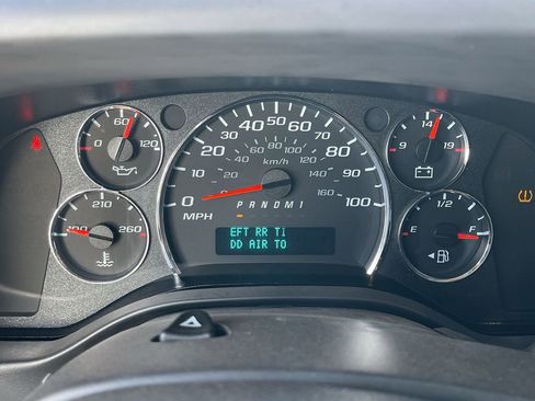 New 2025 GMC Savana 2500 Extended w/ Driver Convenience Package image 12