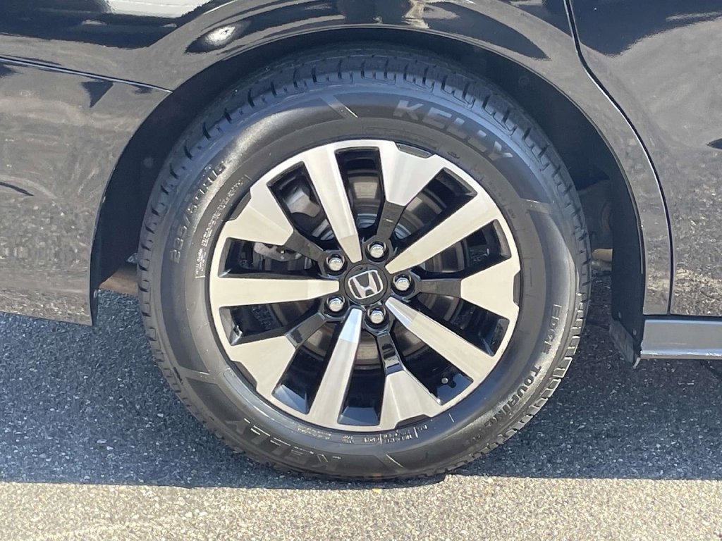 Used 2025 Honda Odyssey EX-L image 13