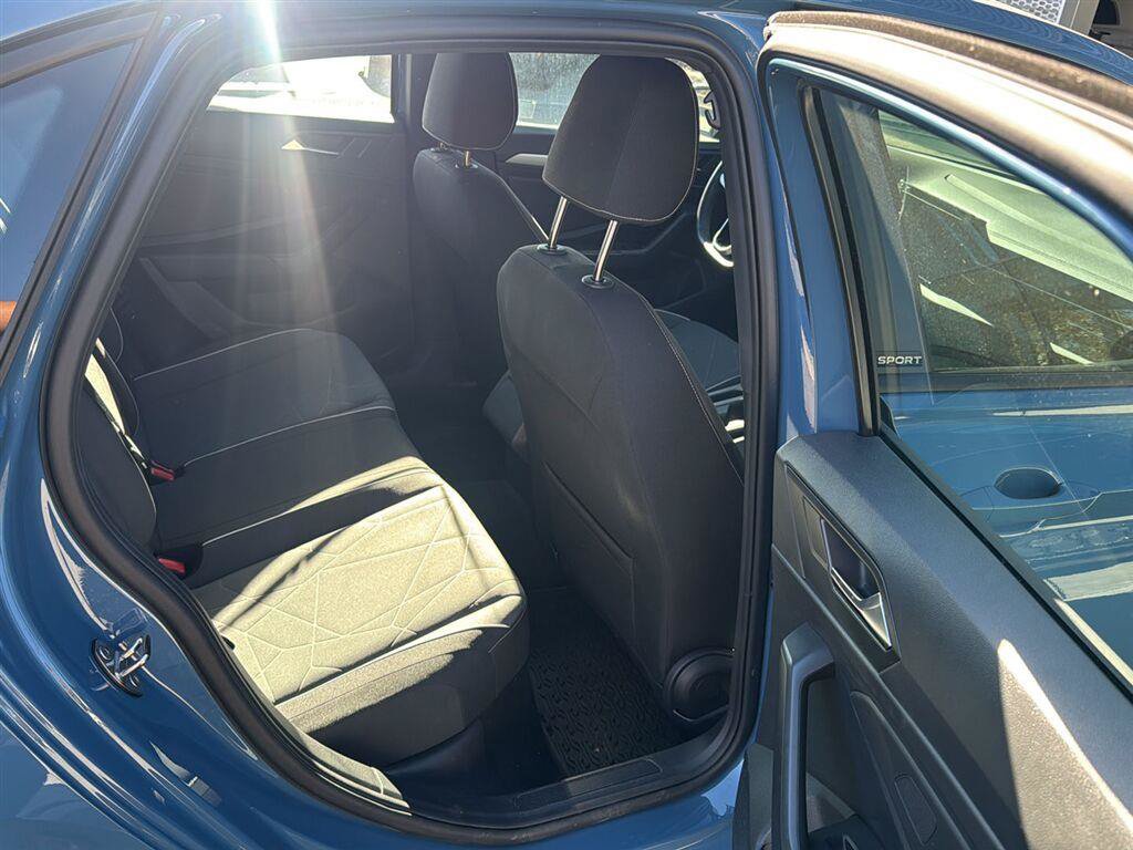 Used 2026 Volkswagen Jetta Sport FWD image 15