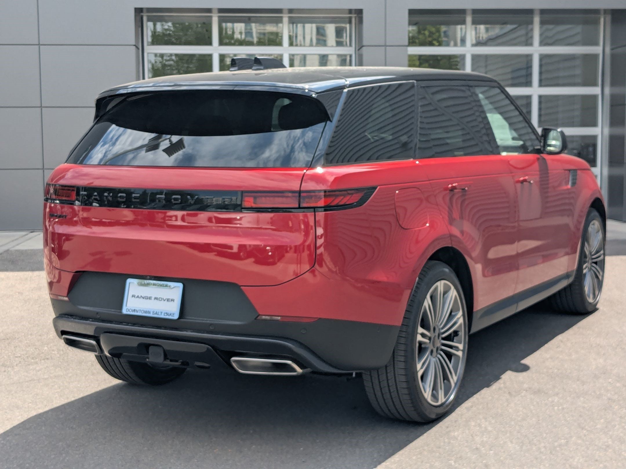 New 2026 Land Rover Range Rover Sport SE AWD/4WD image 5