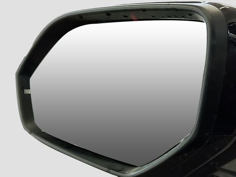 Used 2021 Volkswagen Atlas SEL Premium image 16