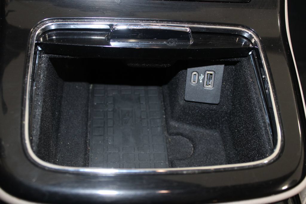 Used 2023 Lincoln Nautilus Reserve AWD/4WD image 46
