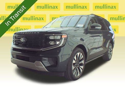 Certified 2025 Ford Expedition Platinum w/ Driver's Package AWD/4WD image 1