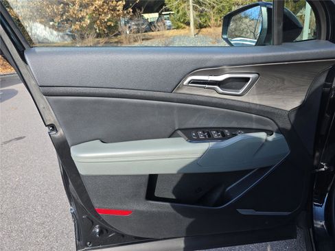 Used 2023 Kia Sportage X-Line w/ X-Line Premium Package image 19