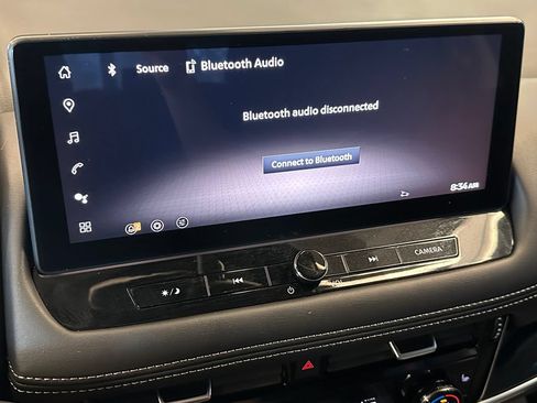 Used 2024 Nissan Rogue SL AWD/4WD image 12