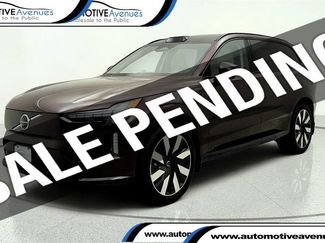 Used 2025 Volvo EX90 Ultra AWD/4WD video 1