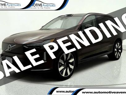 Used 2025 Volvo EX90 Ultra