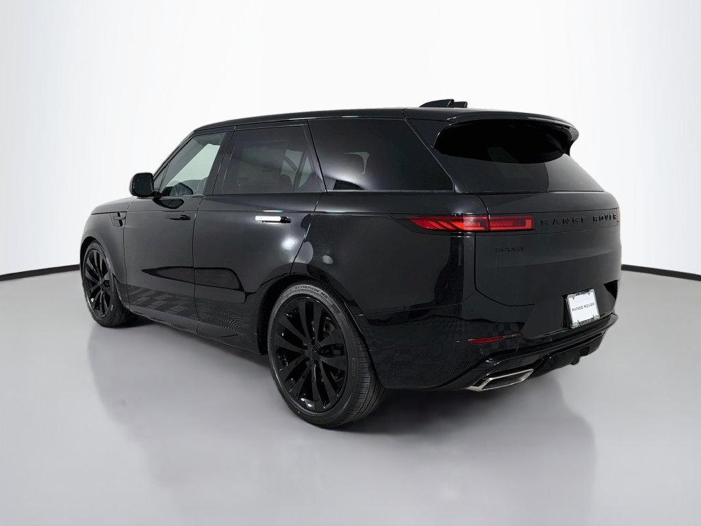 New 2027 Land Rover Range Rover Sport Dynamic SE AWD/4WD image 7