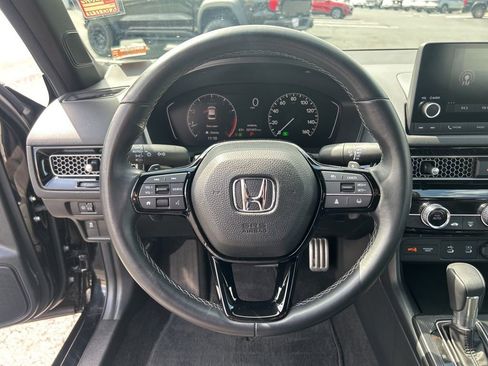 Used 2025 Honda Civic Sport image 22
