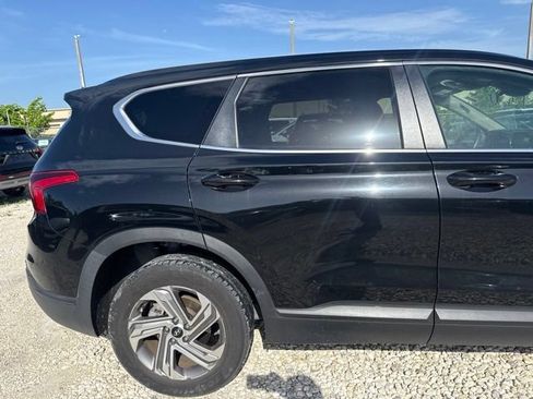Used 2022 Hyundai Santa Fe SE FWD image 5