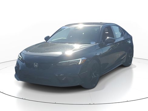 Certified 2024 Honda Civic Sport image 3