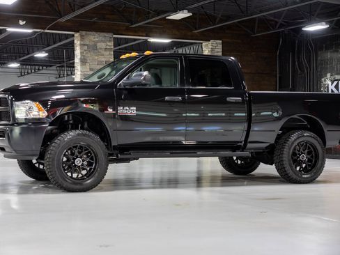 Used 2015 RAM 2500 Tradesman w/ Popular Equipment Group AWD/4WD image 11