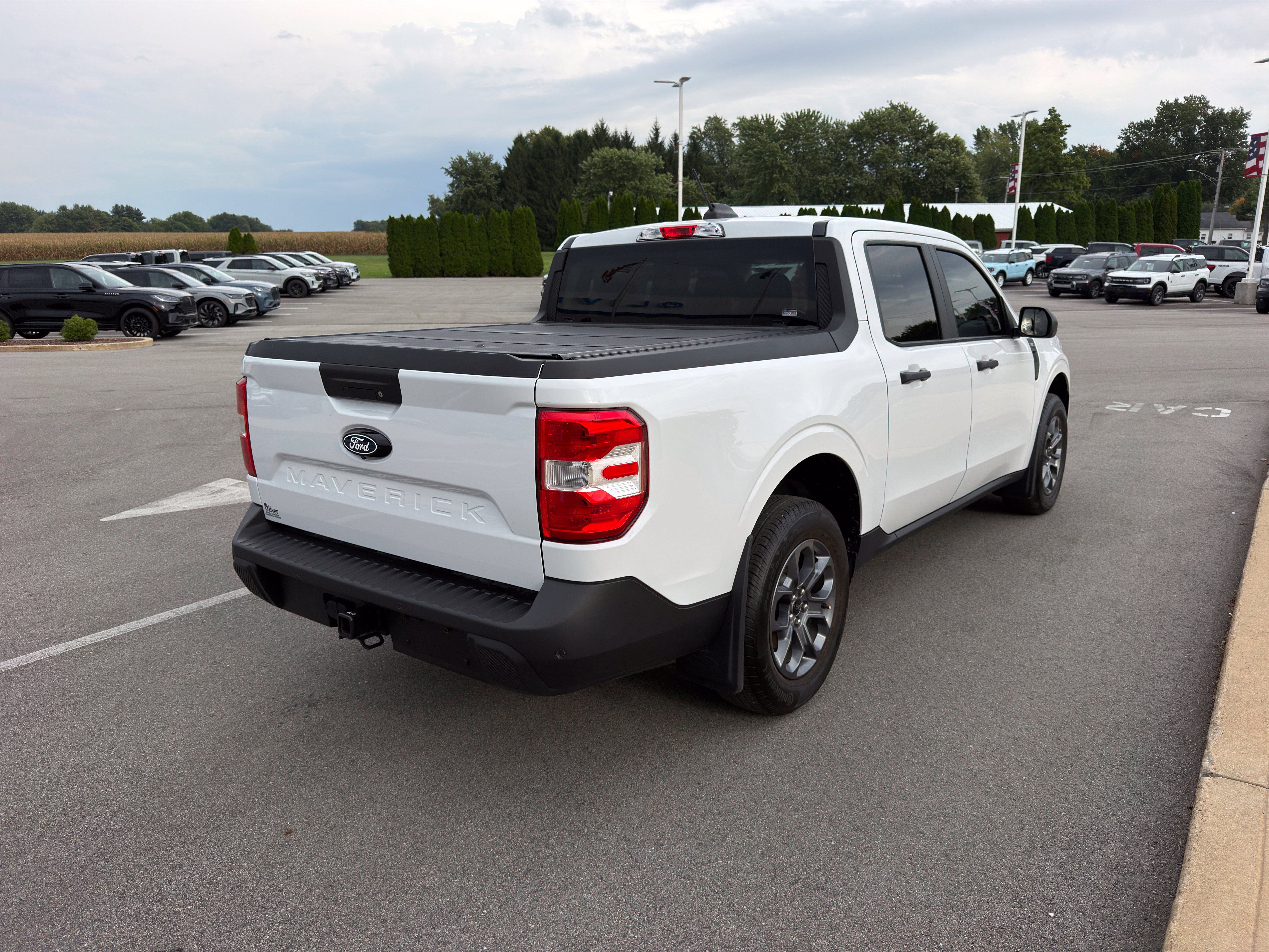 Used 2025 Ford Maverick XLT w/ 4K Tow Package AWD/4WD image 7