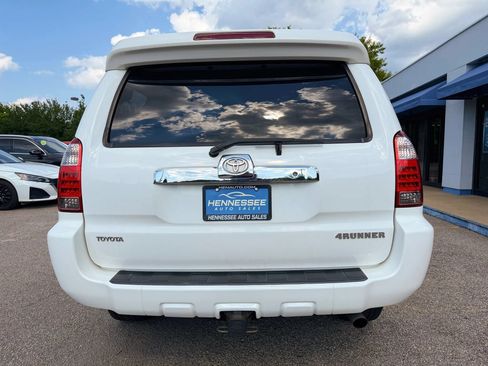Used 2006 Toyota 4Runner SR5 RWD image 19