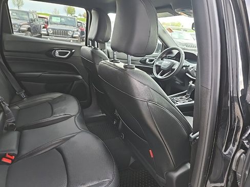 Used 2024 Jeep Compass Trailhawk image 81