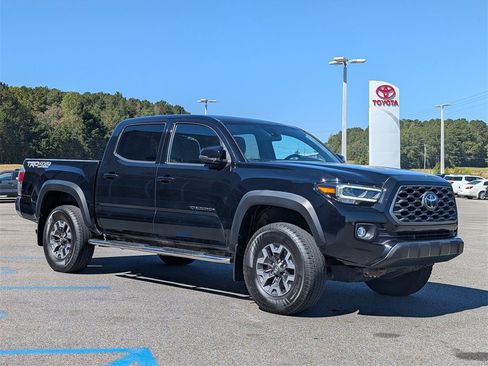 Used 2021 Toyota Tacoma TRD Off-Road image 7
