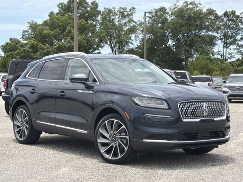 Used 2023 Lincoln Nautilus Reserve w/ Equipment Group 201A FWD image 27