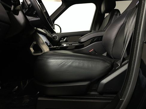 Used 2022 Land Rover Range Rover P525 Westminster Edition image 11