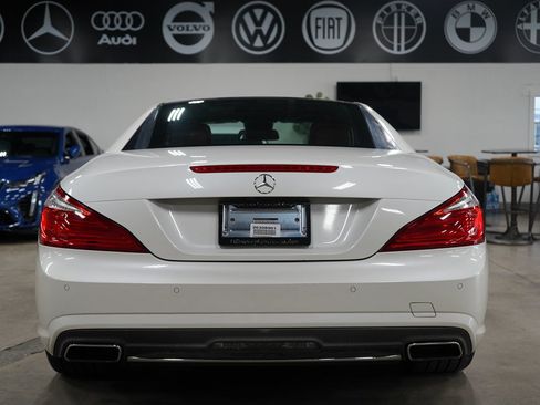 Used 2016 Mercedes-Benz SL 400 image 4