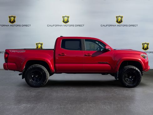 Used 2019 Toyota Tacoma TRD Sport w/ Technology Package AWD/4WD image 6