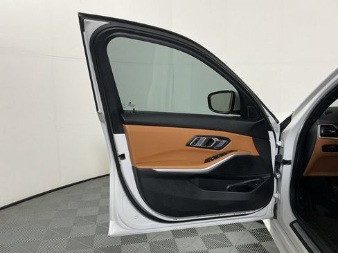Certified 2023 BMW 330i Sedan w/ Driving Assistance Package RWD image 19