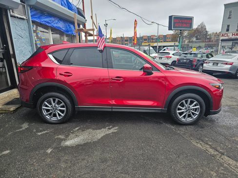 Used 2023 MAZDA CX-5 AWD 2.5 S image 2