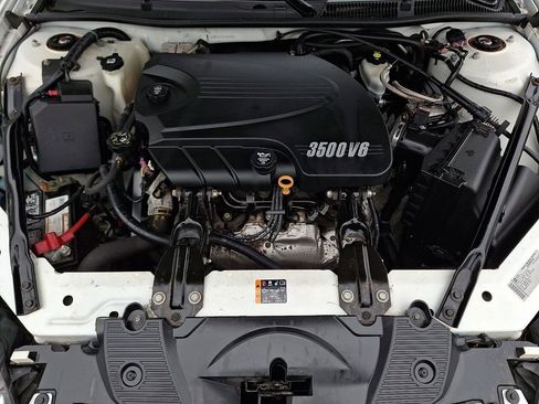 Used 2011 Chevrolet Impala LS image 26