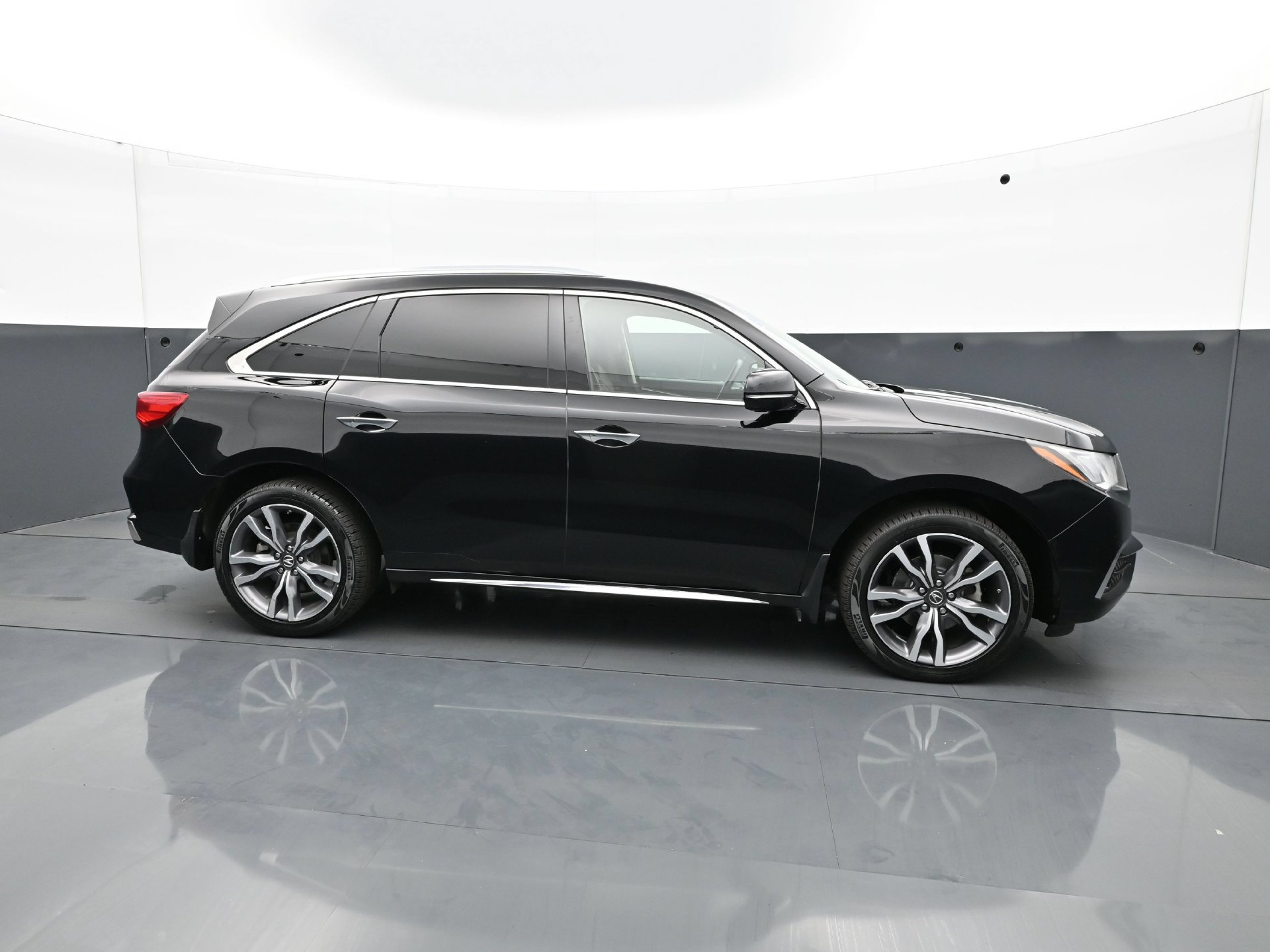 Used 2019 Acura MDX w/ Advance Package AWD/4WD image 8